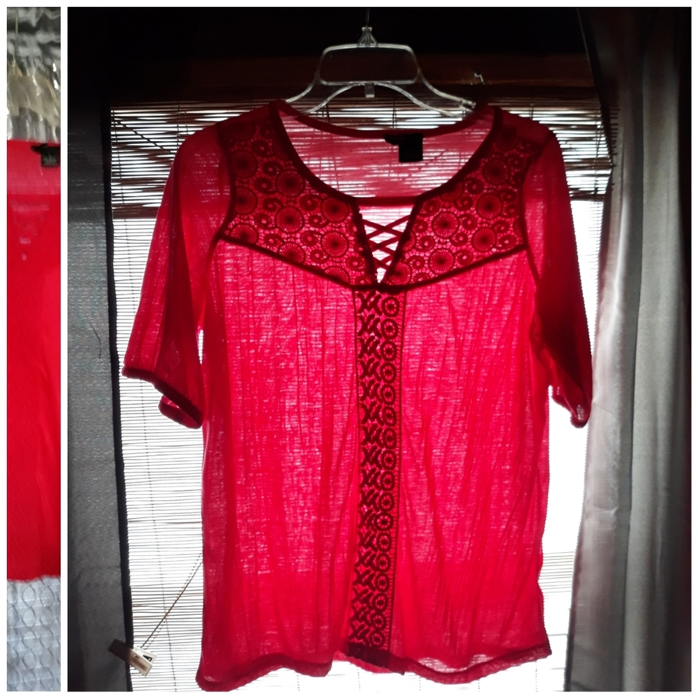 Like new gorgeous blouse never worn
